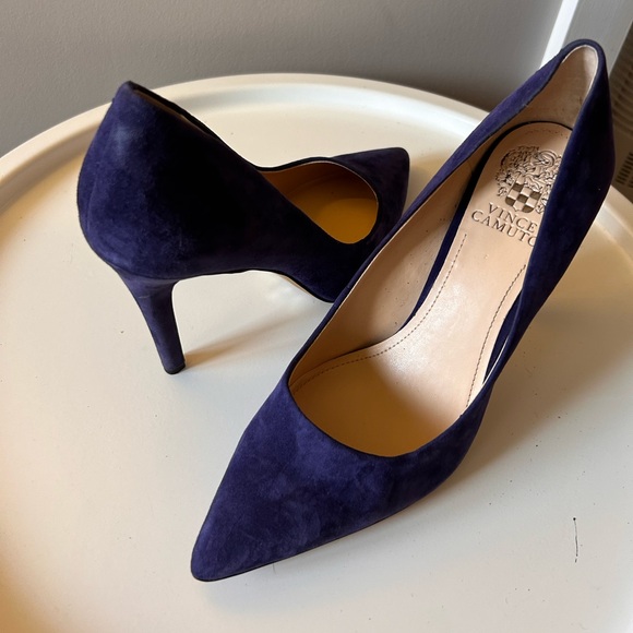 Vince Camuto pumps navy suede 9 - Picture 2 of 3